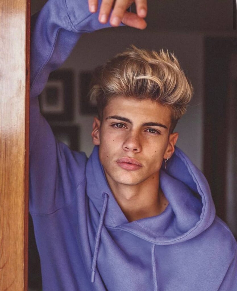 50+ Different Hairstyles for Boys in 2023 9 Teenage Boy's Hairstyle