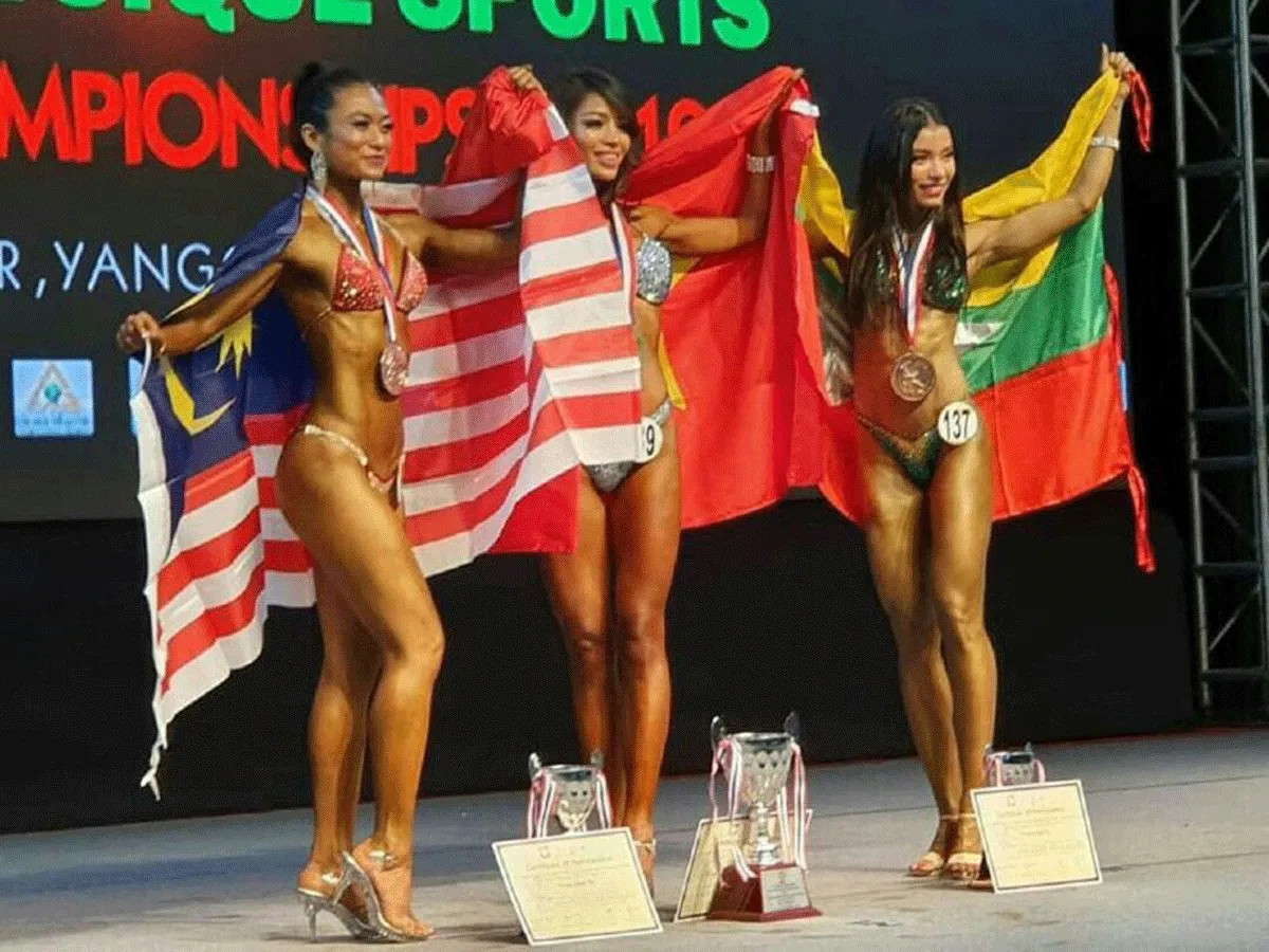 Female Bodybuilder Philomena Dexclyn Siar Female Bodybuilder achieves New Heights 1