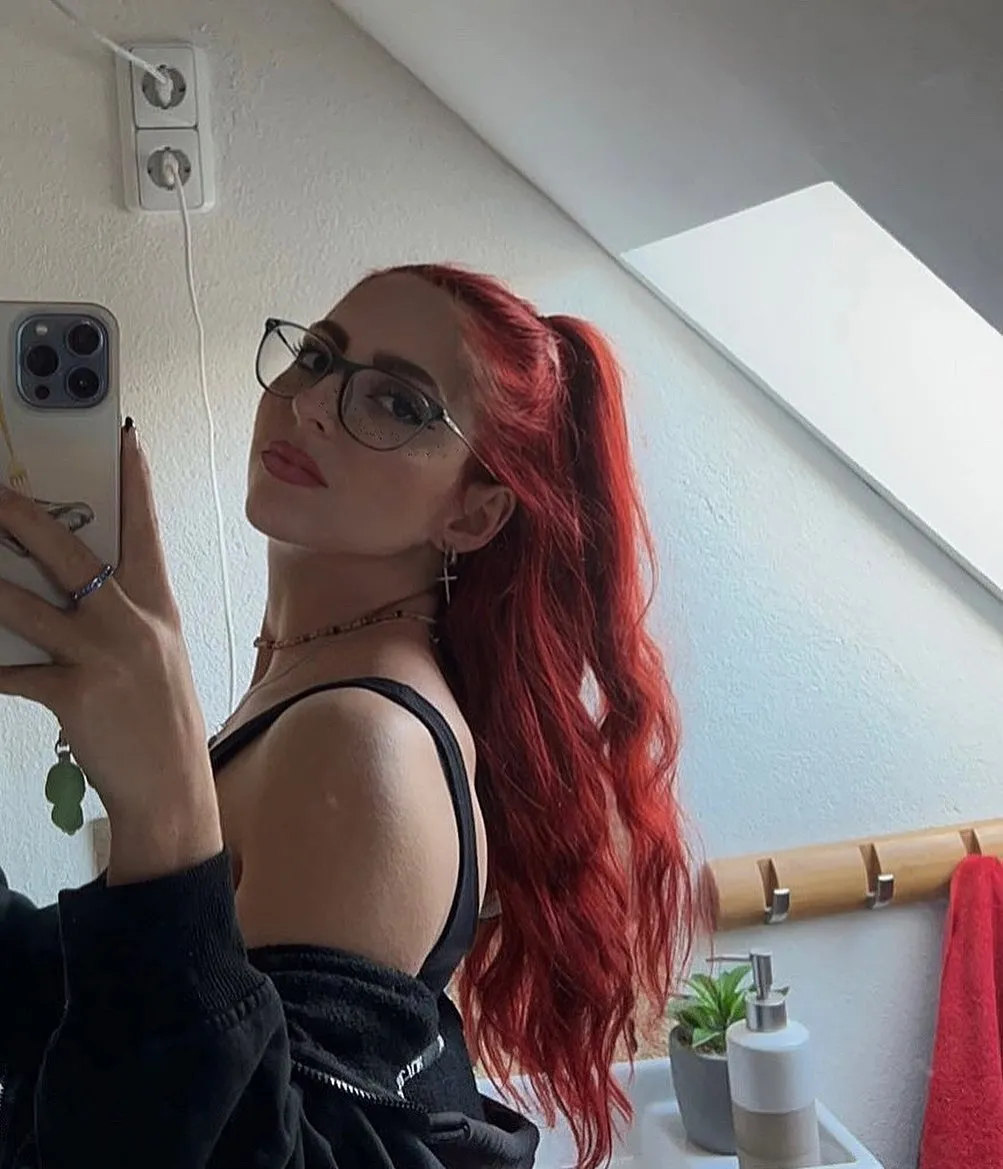Top 141+ Red Hair Color Styles, You Can Follow 2023 16 Top 141+ Red Hair Color Styles, You Can Follow 2023 5