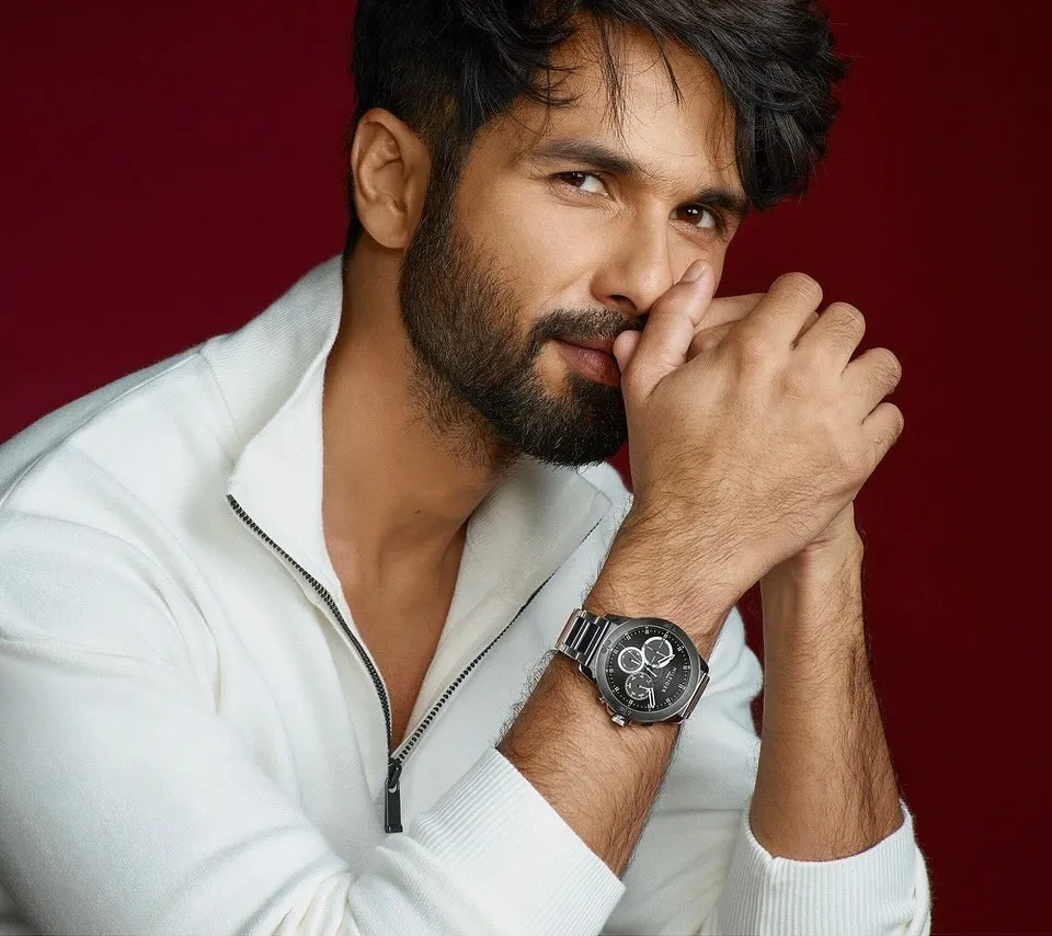 148+ Shahid Kapoor Hairstyles That Attracts Every Woman Towards Him 117 148+ Shahid Kapoor Hairstyles That Attracts Every Woman Towards Him 113