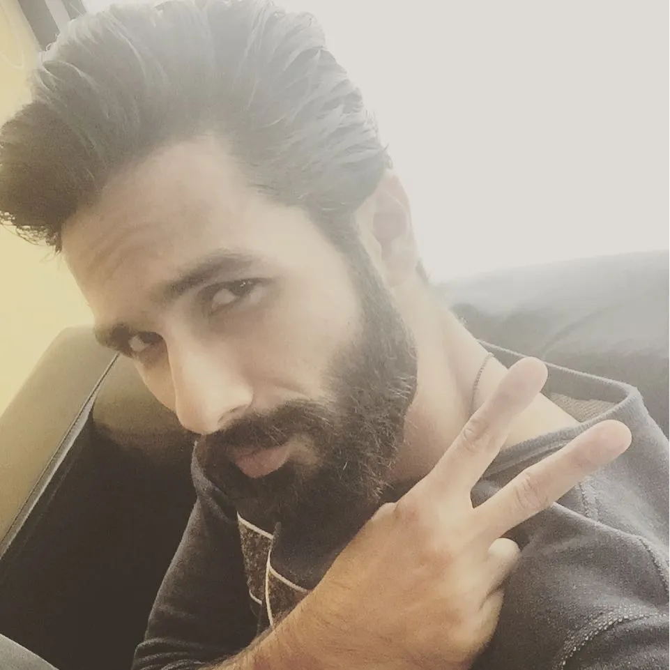 148+ Shahid Kapoor Hairstyles That Attracts Every Woman Towards Him 19 148+ Shahid Kapoor Hairstyles That Attracts Every Woman Towards Him 15