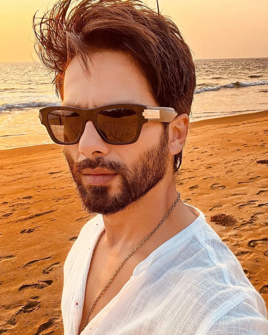 148+ Shahid Kapoor Hairstyles That Attracts Every Woman Towards Him 145 Shahid Kapoor hairstyle - Breaded