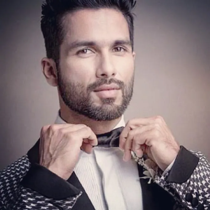 148+ Shahid Kapoor Hairstyles That Attracts Every Woman Towards Him 24 148+ Shahid Kapoor Hairstyles That Attracts Every Woman Towards Him 20