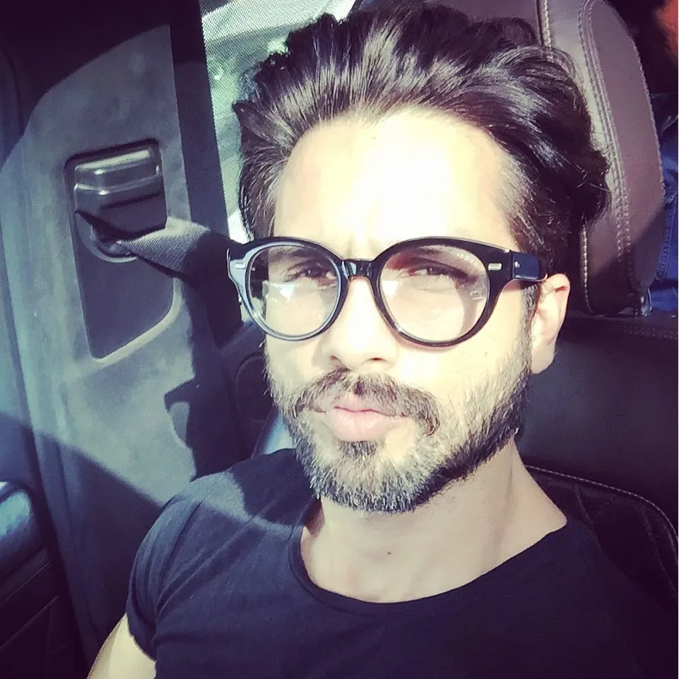 148+ Shahid Kapoor Hairstyles That Attracts Every Woman Towards Him 31 148+ Shahid Kapoor Hairstyles That Attracts Every Woman Towards Him 27