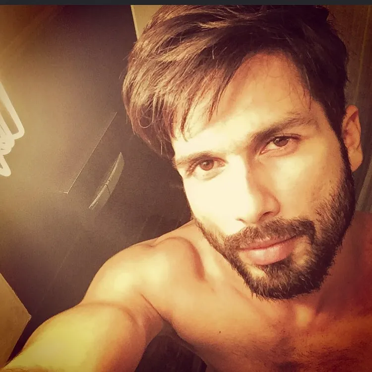 148+ Shahid Kapoor Hairstyles That Attracts Every Woman Towards Him 16 148+ Shahid Kapoor Hairstyles That Attracts Every Woman Towards Him 12