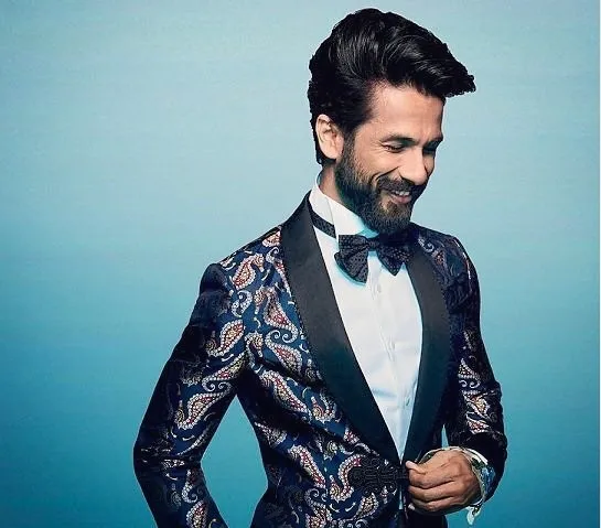 148+ Shahid Kapoor Hairstyles That Attracts Every Woman Towards Him 47 148+ Shahid Kapoor Hairstyles That Attracts Every Woman Towards Him 43