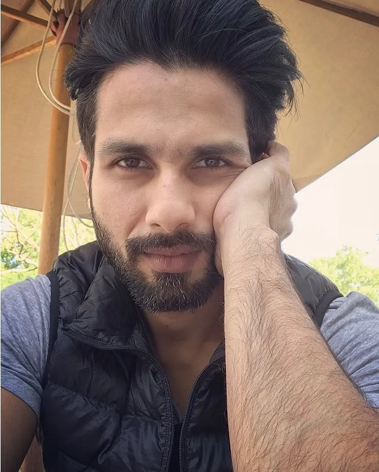 148+ Shahid Kapoor Hairstyles That Attracts Every Woman Towards Him 66 148+ Shahid Kapoor Hairstyles That Attracts Every Woman Towards Him 62
