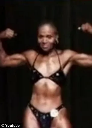 Ernestine Shepherd Oldest BodyBuilder Posing Ernestine Shepherd Oldest BodyBuilder Posing