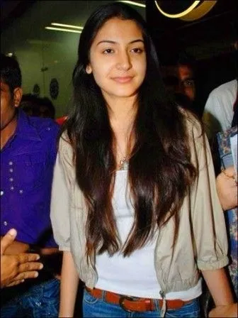 Anushka Sharma without makeup Anushka Sharma without makeup