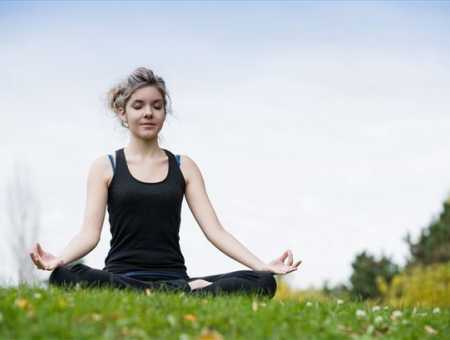 6 Breathing Exercises to Relax in 10 Minutes or Less
