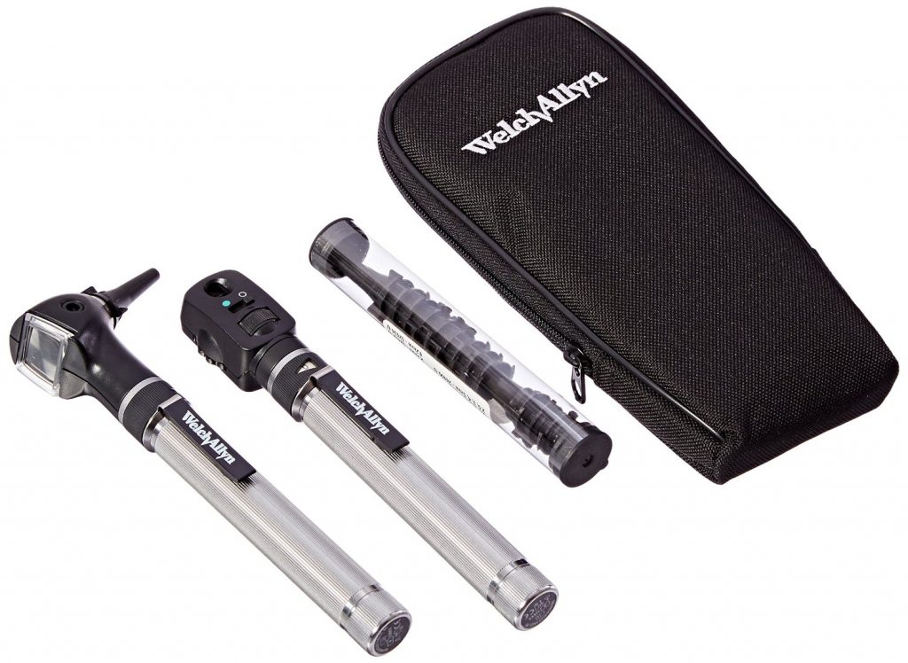 Welch Allyn Otoscope 25020 Diagnostic Otoscope with Specula Review
