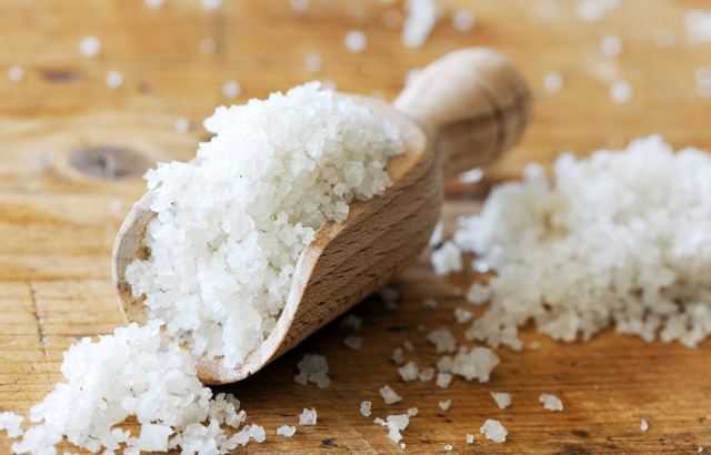 Best Toothpaste Alternatives 4 sea-salt