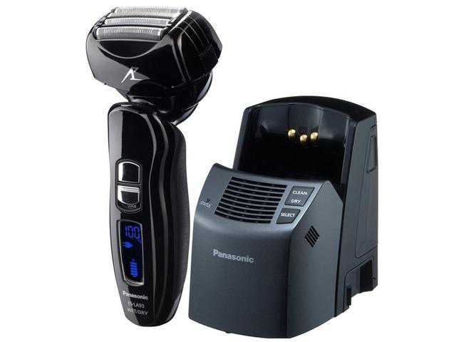 Panasonic Es-La93-K Nanotech 4- Blade Shaver