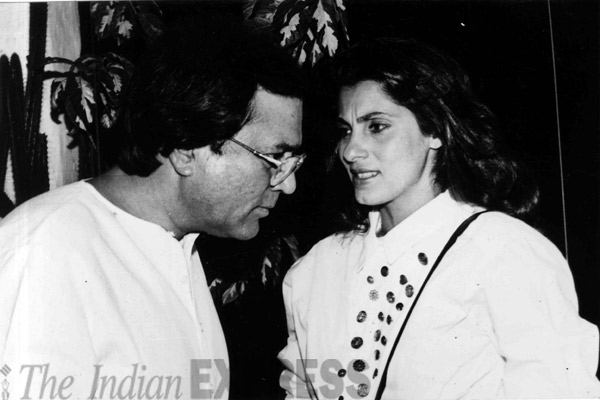 dimple kapadia rajesh khanna bollywood old times celebrities breakup