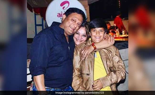 rinku dhawan and kiran karmakar with their son - famous celebrity divorce list