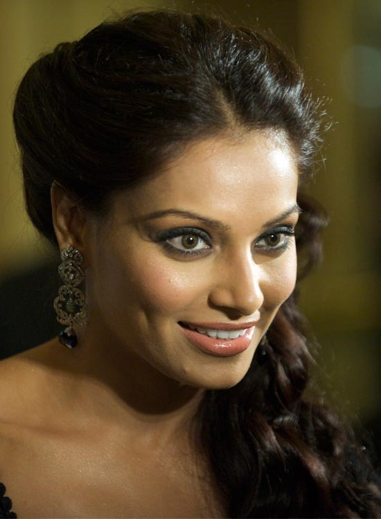 Top 55 All Time Trending Hairstyles of Bollywood Actresses Top 55 All Time Trending Hairstyles of Bollywood Actresses