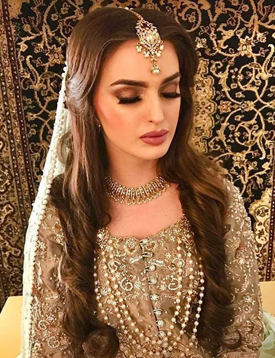 35 Hairstyles For Indian Wedding In 2022 35 Hairstyles For Indian Wedding In 2022