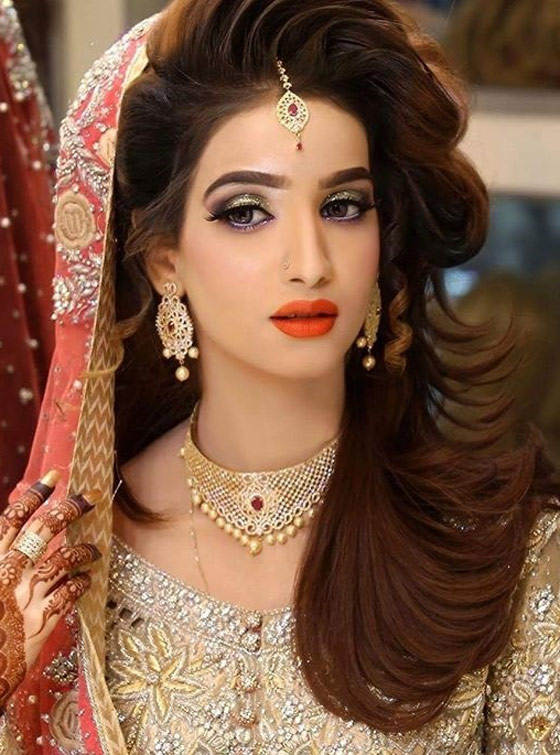 35 Hairstyles For Indian Wedding In 2022 35 Hairstyles For Indian Wedding In 2022