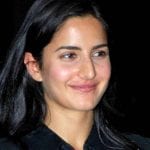 Popular Bollywood Celebrities Without Makeup 11