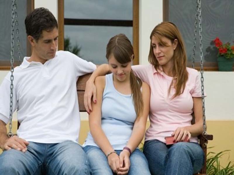 3 Golden Tricks To Convince Your Parents For Love Marriage 5