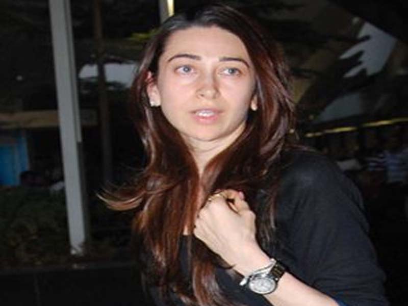 Karishma Kapoor Without Makeup Photos 1