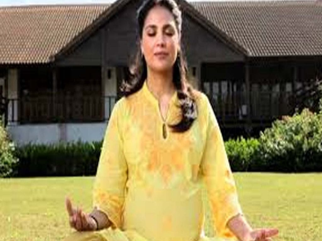 List of Indian Celebrities Who Do Yoga Everyday 1