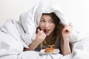 avoid eating late into the nights