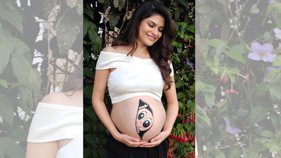 List of Beautiful Pregnant Celebrities - 2019