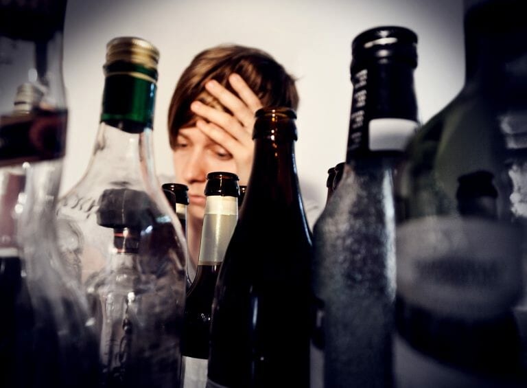 Five Signs That Your Partner is an Alcoholic