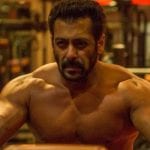 Salman Shows how Leg exercises need to be done