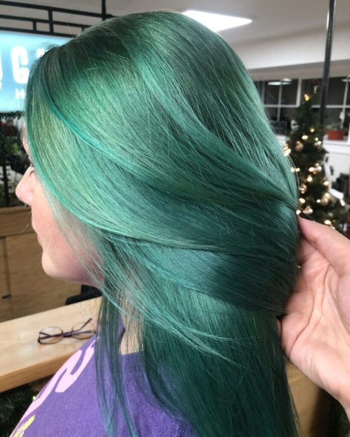 405+ Stunning Green Hair Color Ideas 2023