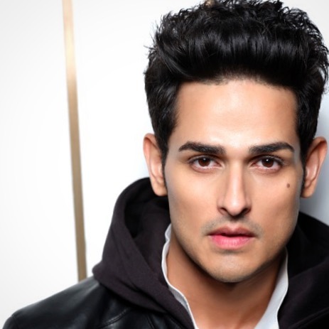 Priyank Sharma in black hoodie posing for camera - hottest Indian tv actors all the time