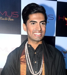 Smiling Sushant Divgikar posing for camera - gay celebrities india