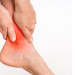 5 Ways To Manage Long-Term Foot And Ankle Pain