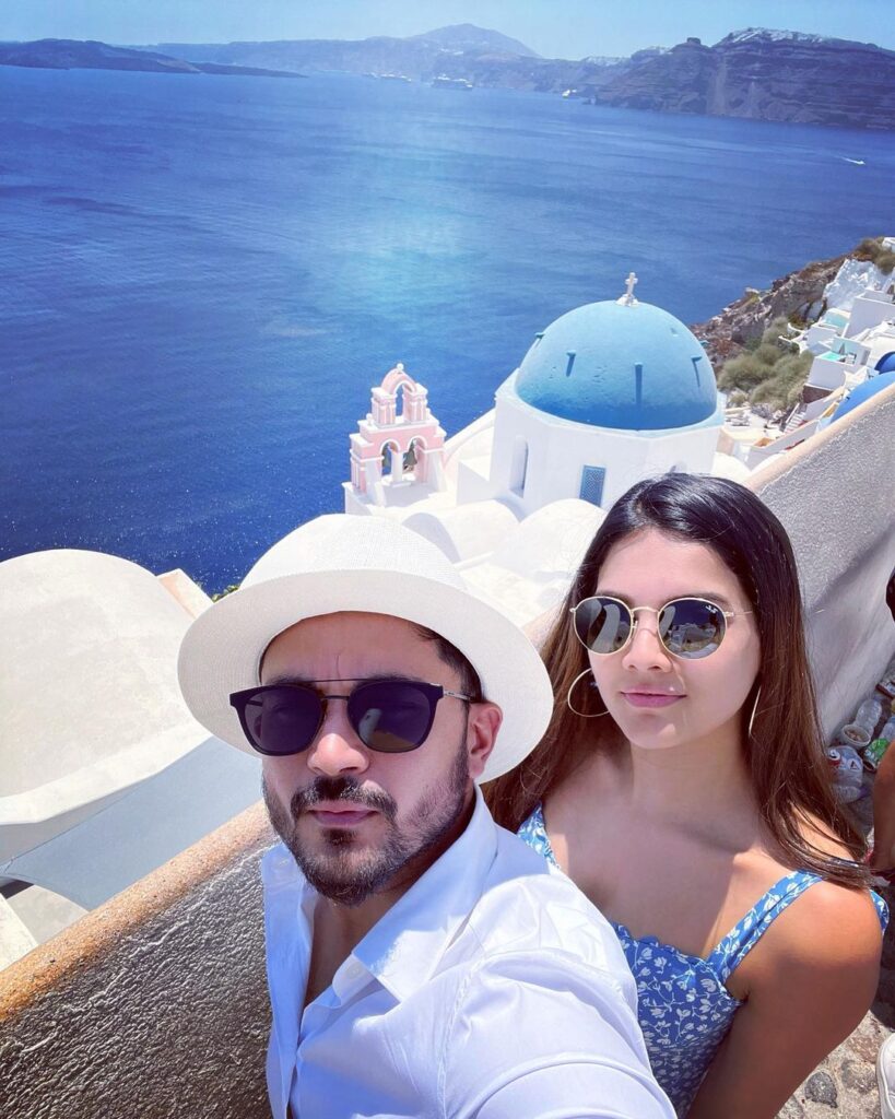 Manish Pandey and Ashrita Shetty in goggles posing on sea side - indian cricketers wives and girlfriends