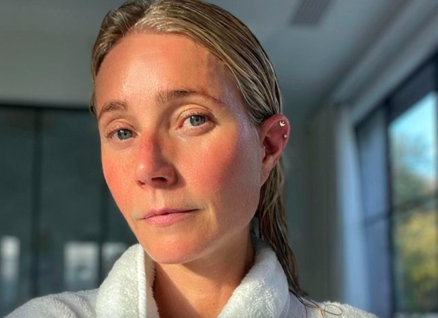 without makeup Gwyneth Paltrow in white bath rob - hollywood actress without makeup photos