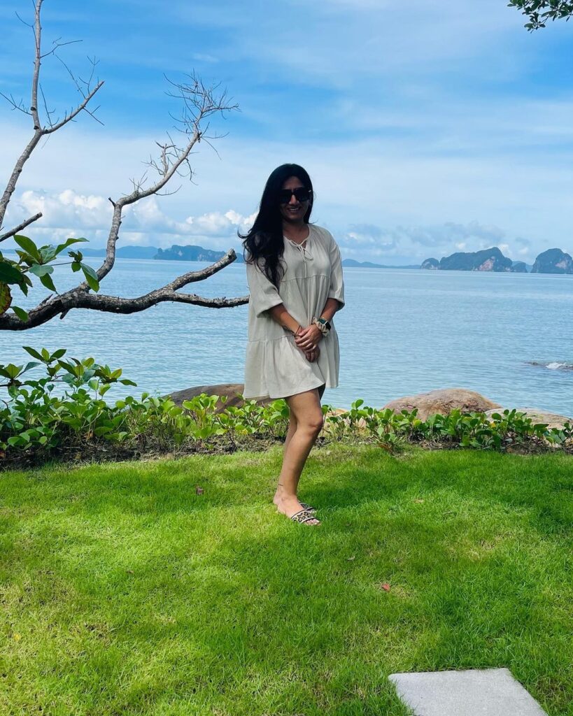 How Murali Vijay Came Closer to Dinesh Karthik's Wife? Hate Story? 1 How Murali Vijay Came Closer to Dinesh Karthik's Wife? Hate Story? 1