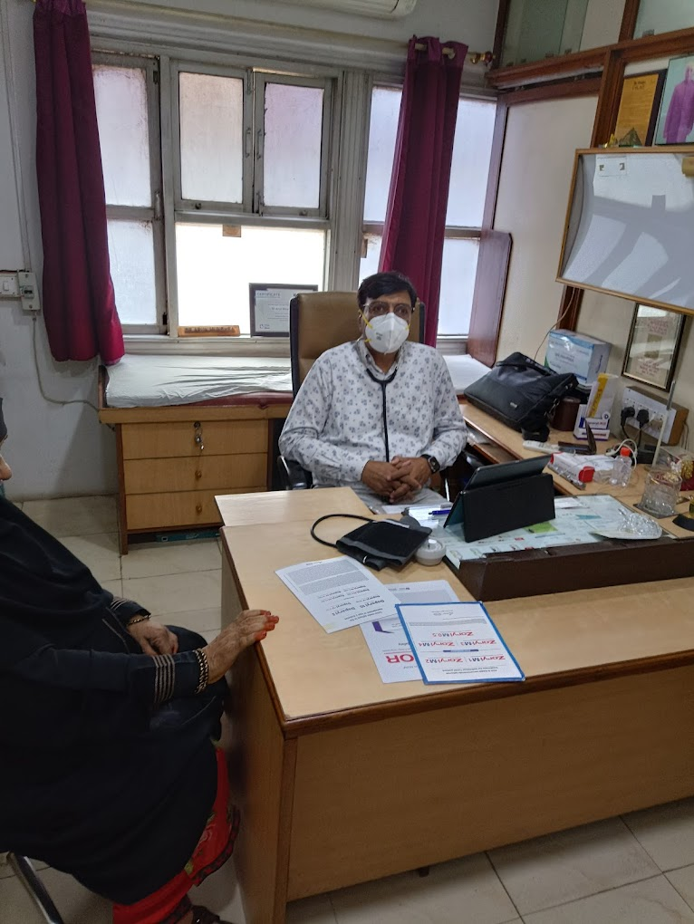 NDLS Ajmeri Gate Premium Car Parking Rates & Other Details - Local Hospitals, Clinic Area 6 Moondhra Medicare CLinic nearby Ajmeri Gate - Chandni Chowk, New Delhi, Delhi, 110006